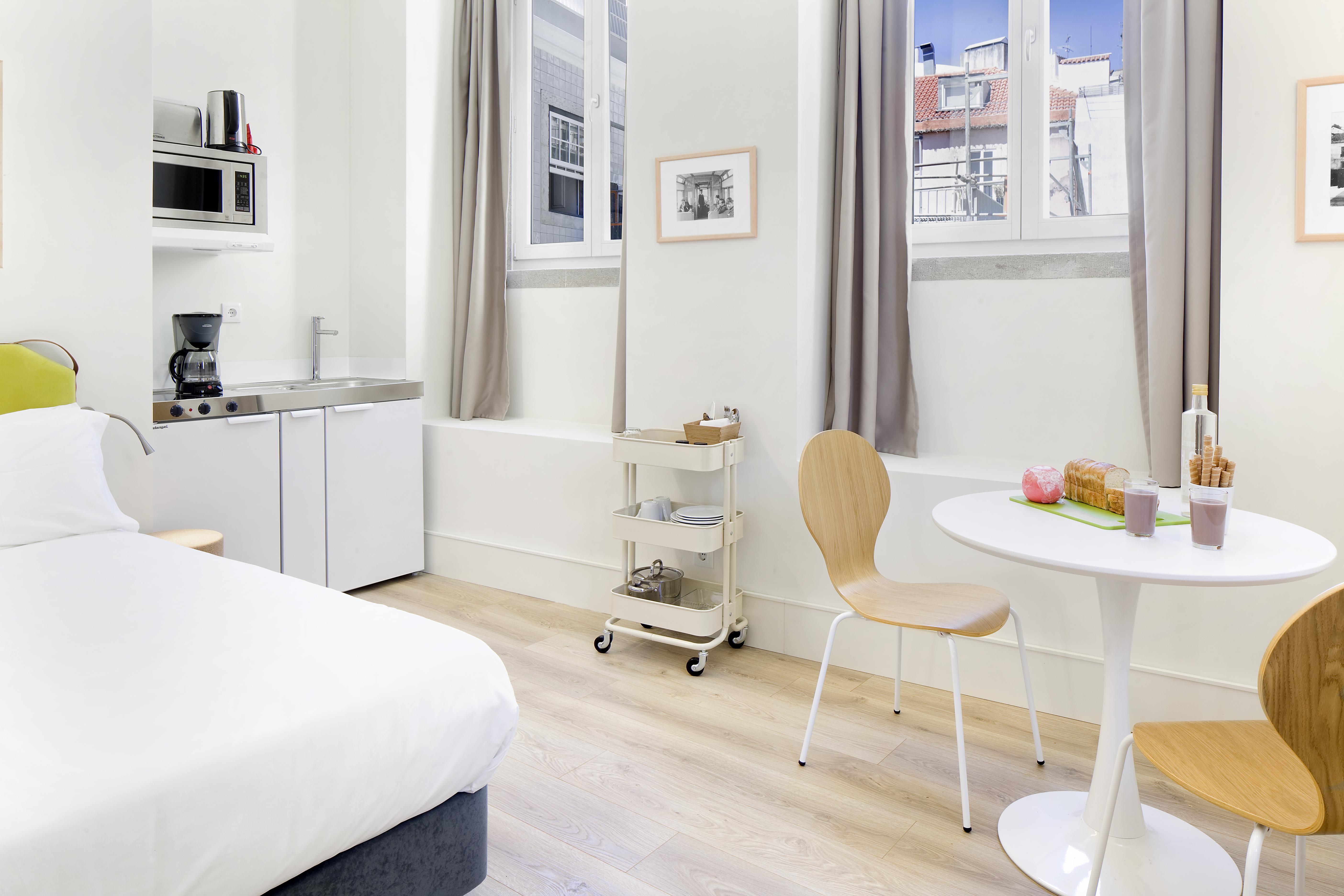 Ascensor Da Bica - Lisbon Serviced Apartments Eksteriør billede
