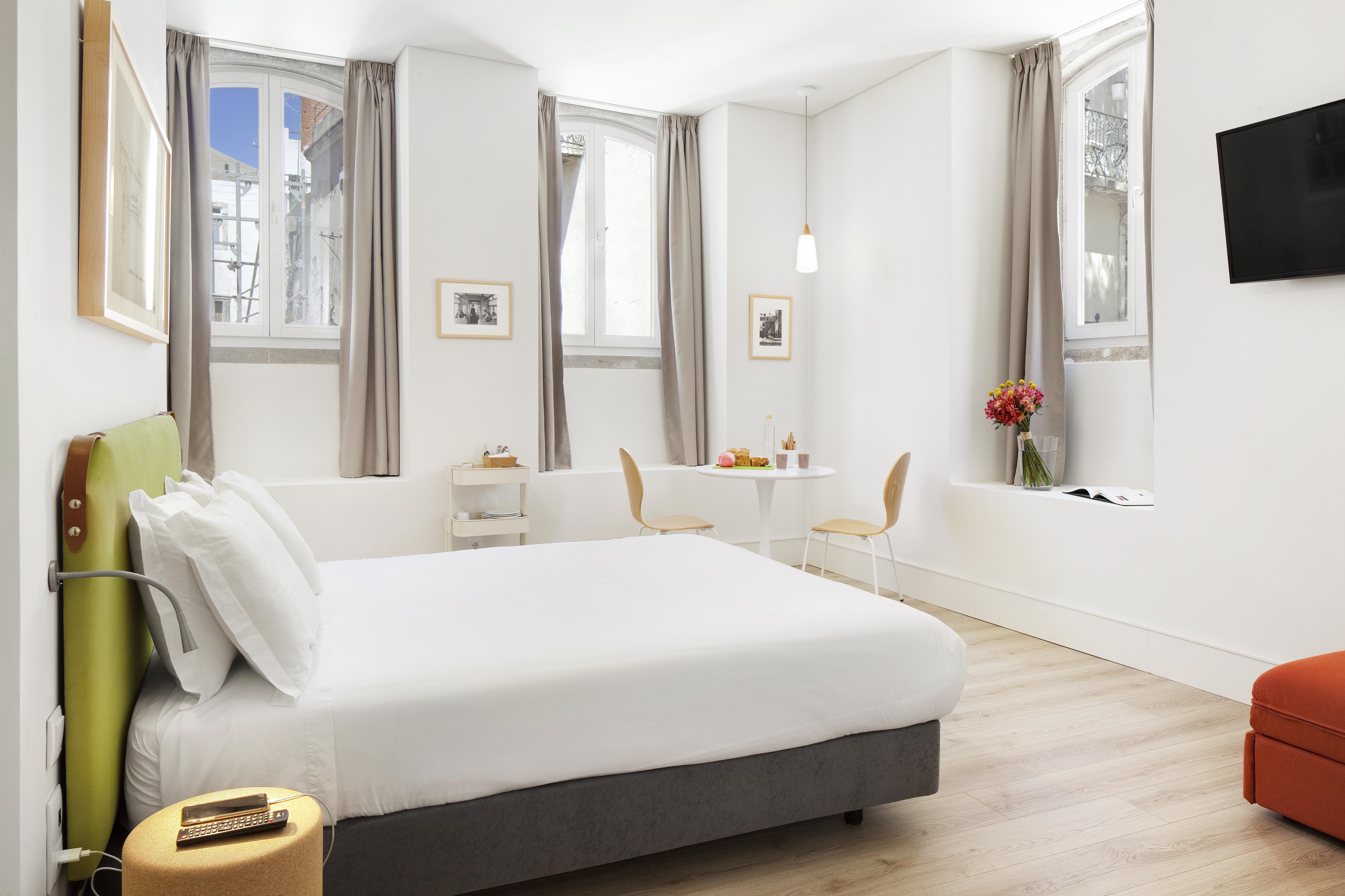 Ascensor Da Bica - Lisbon Serviced Apartments Eksteriør billede
