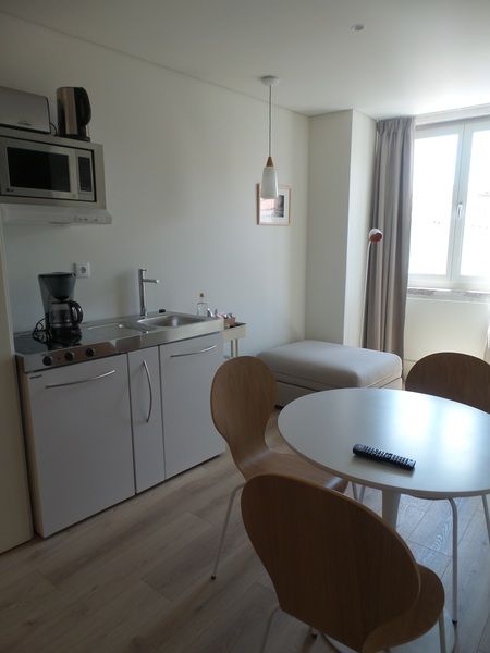 Ascensor Da Bica - Lisbon Serviced Apartments Eksteriør billede