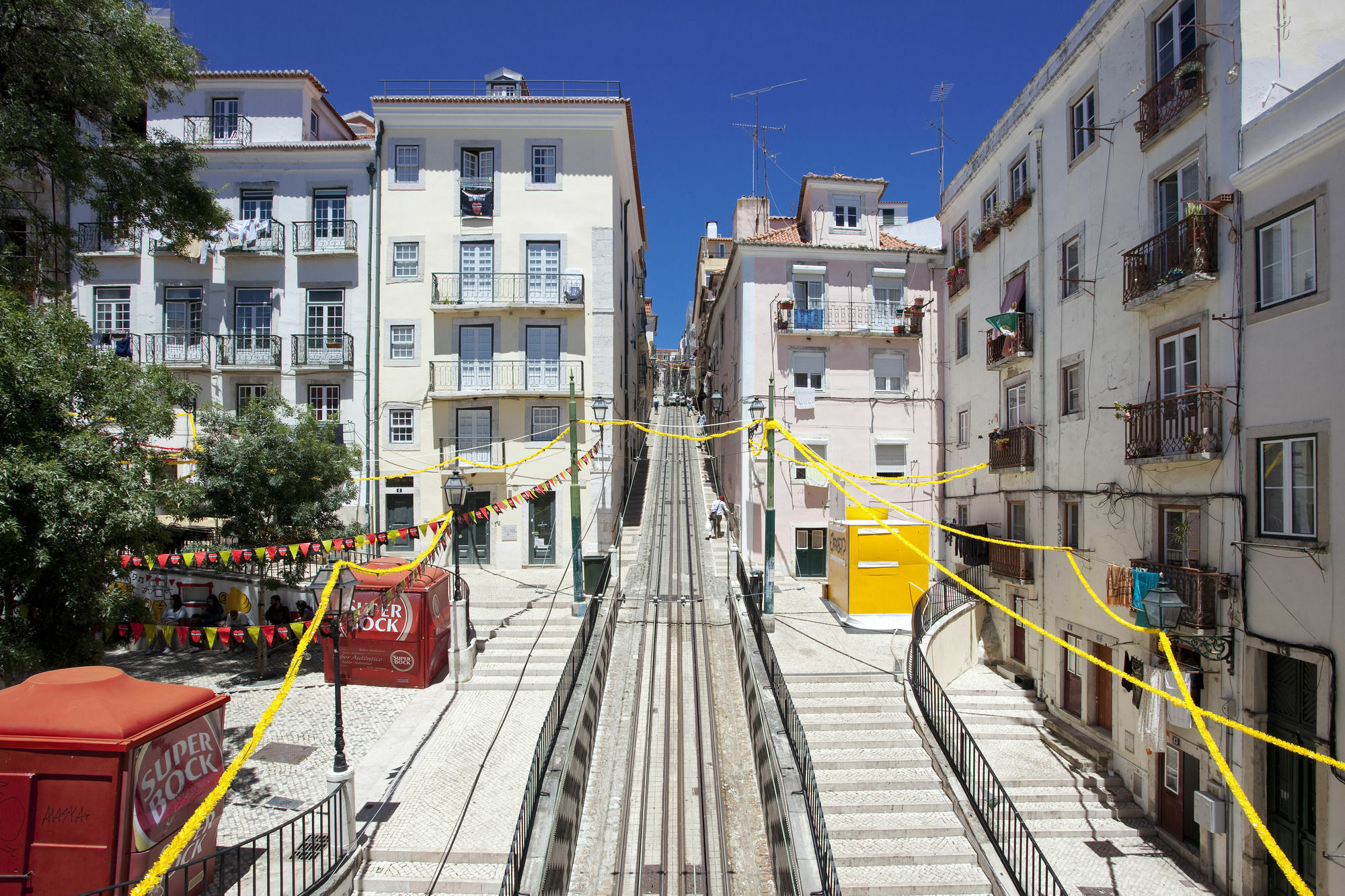 Ascensor Da Bica - Lisbon Serviced Apartments Eksteriør billede